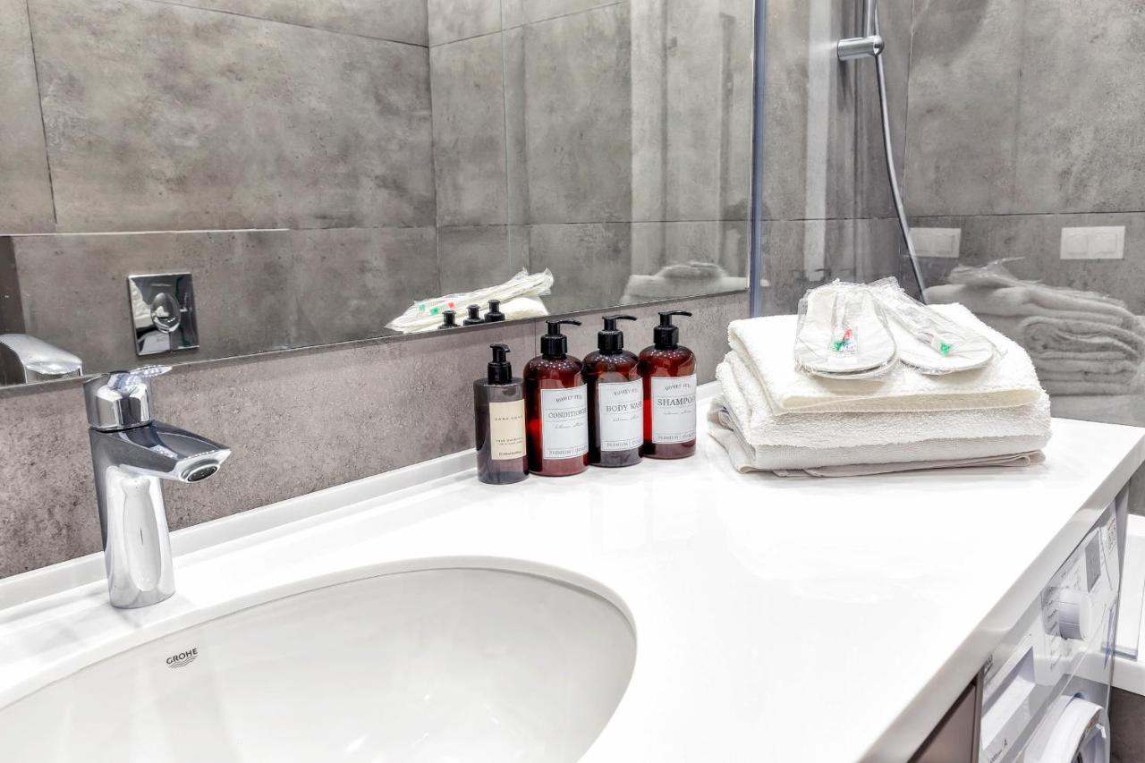 Aura Business Class Apartment Astana Dış mekan fotoğraf